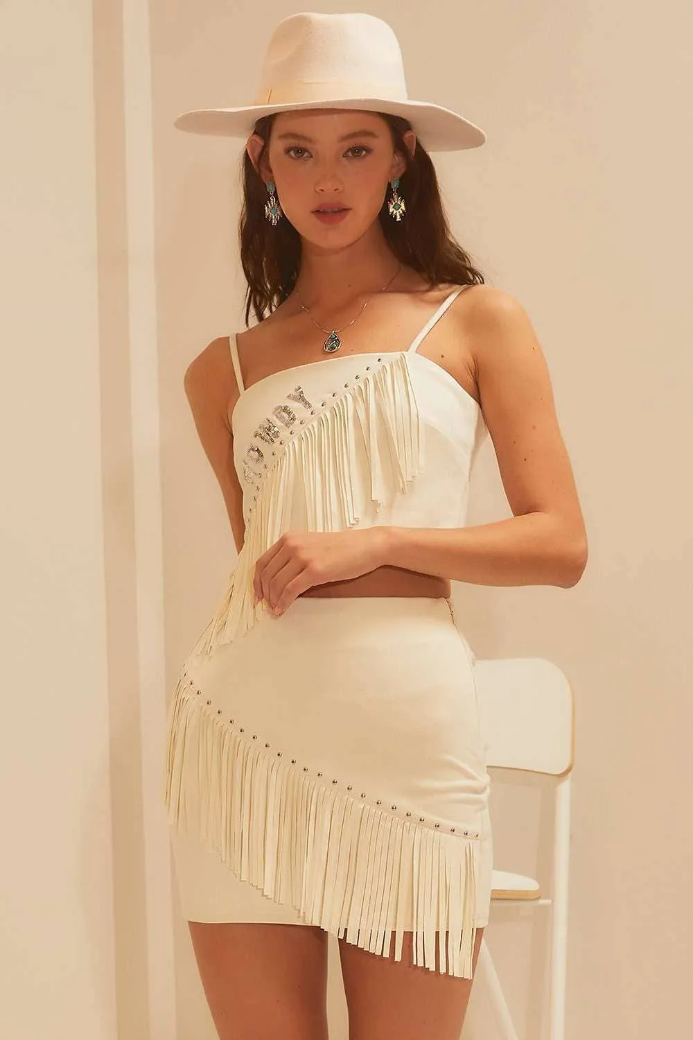 Ivory HOWDY Western Asymmetry Fringe With Stud Top