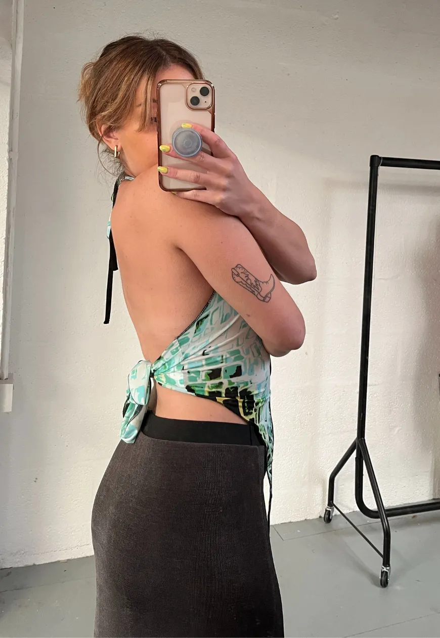 OFFCUTS GREEN TILE POINTED HALTER TOP