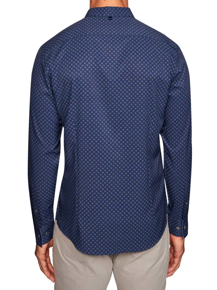 W.R.K. Medallion 4-Way Stretch LS Shirt